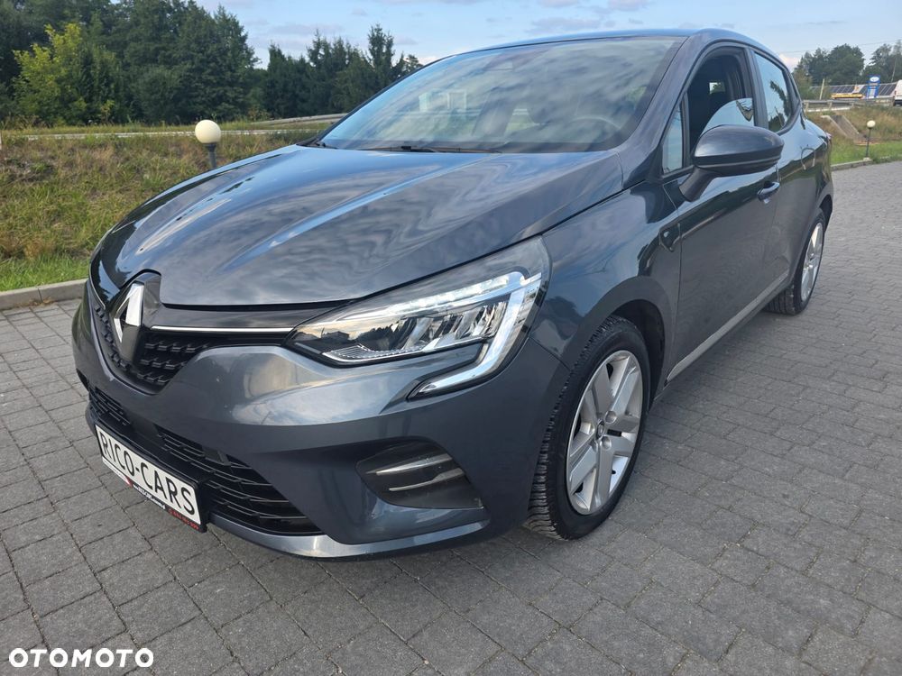 Renault Clio - 1