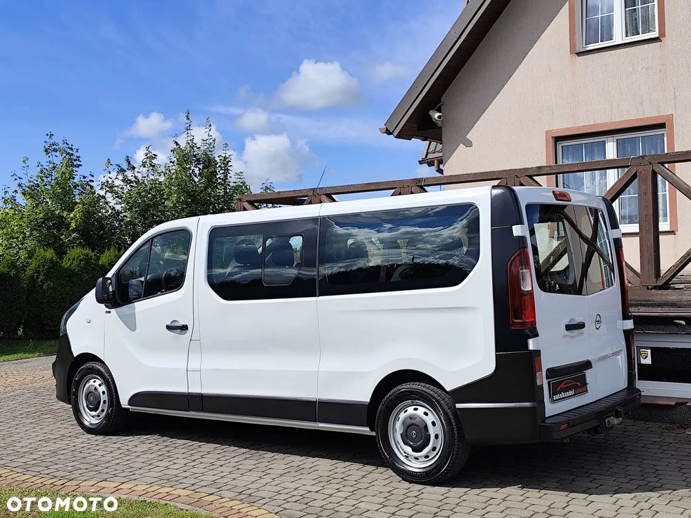 Opel Vivaro - 4