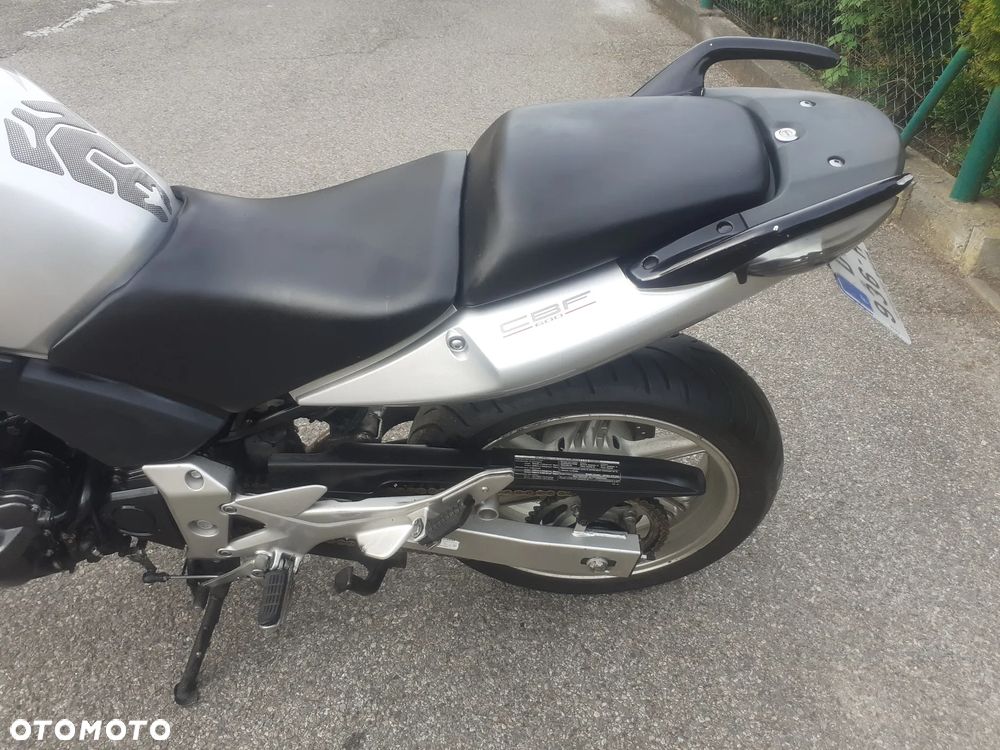 Honda CBF - 10