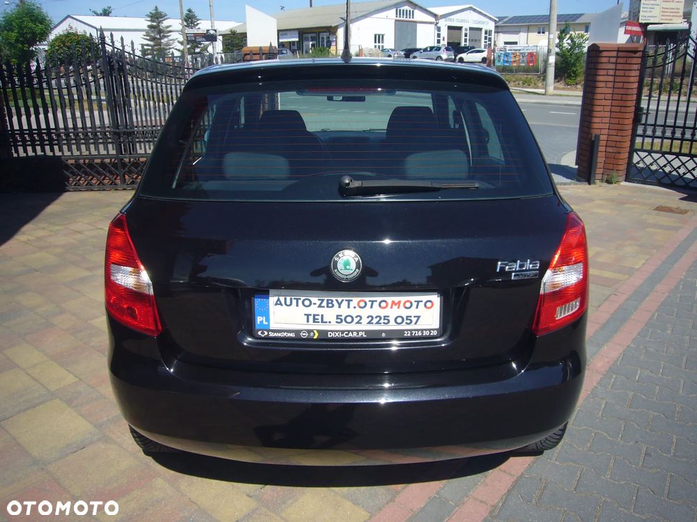 Skoda Fabia 1.2 HTP Ambiente - 8