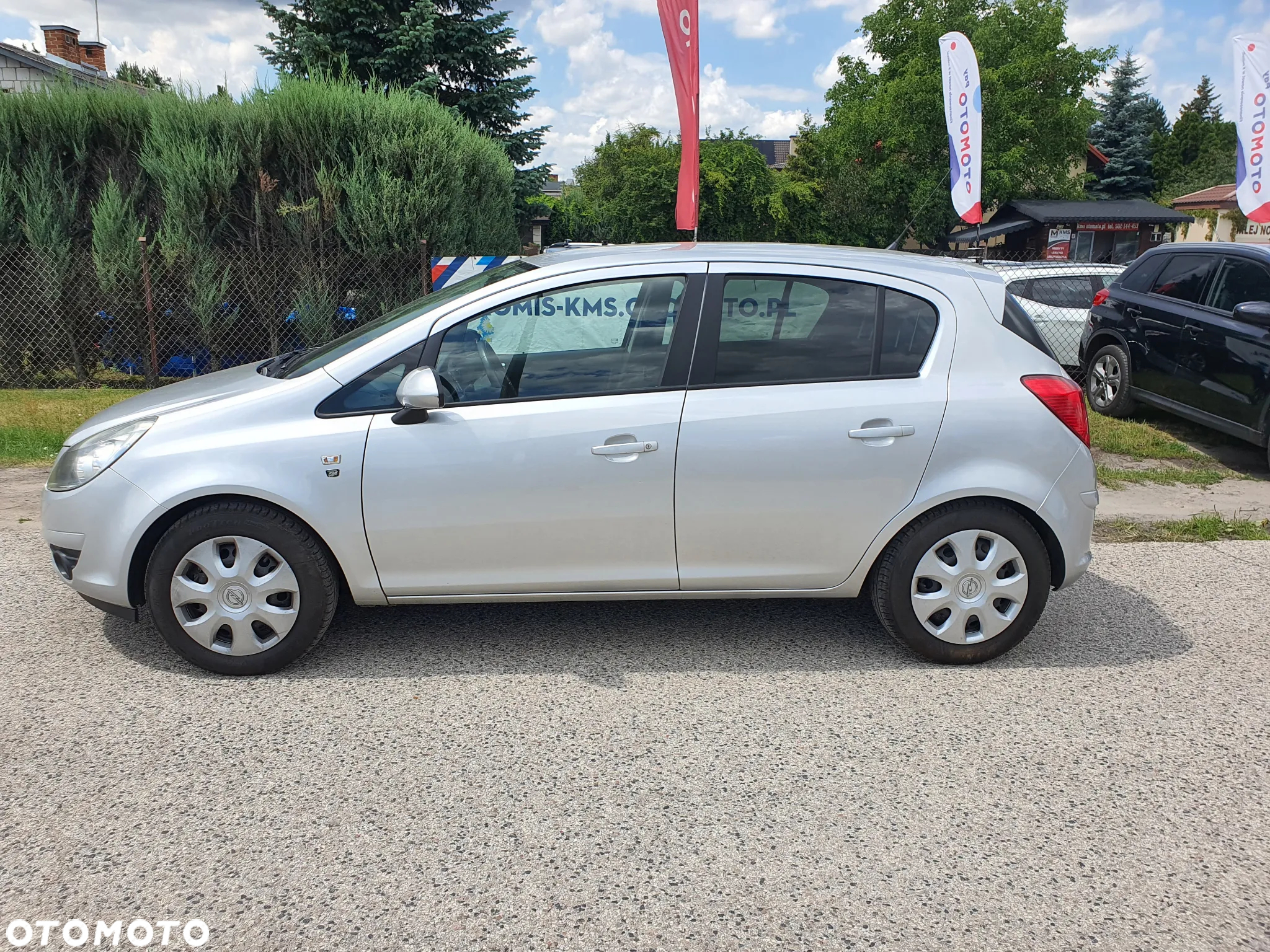 Opel Corsa 1.2 16V Enjoy - 8