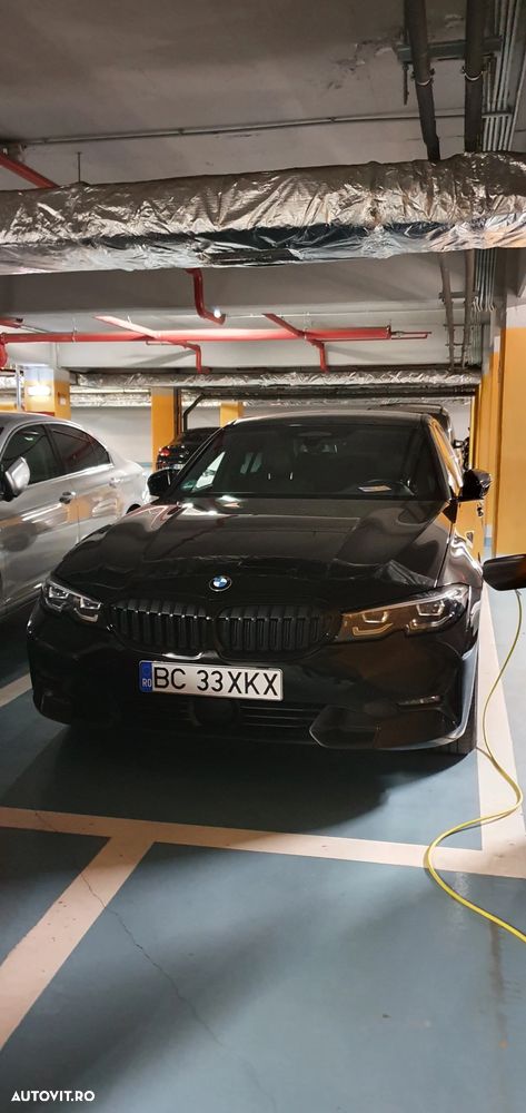 BMW Seria 3 330e AT PHEV - 39