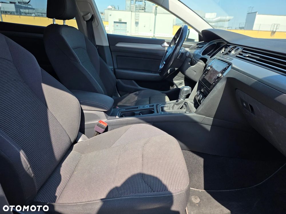 Volkswagen Arteon 2.0 TDI SCR Essence DSG - 25