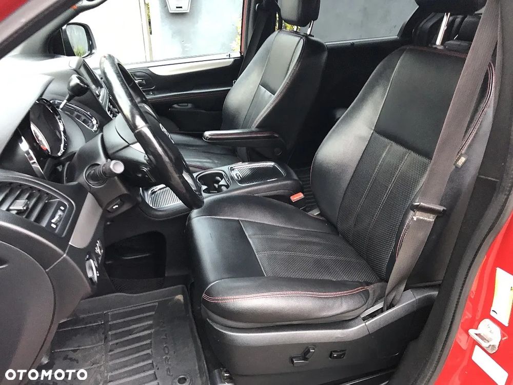 Dodge Grand Caravan 3.6 Express - 9