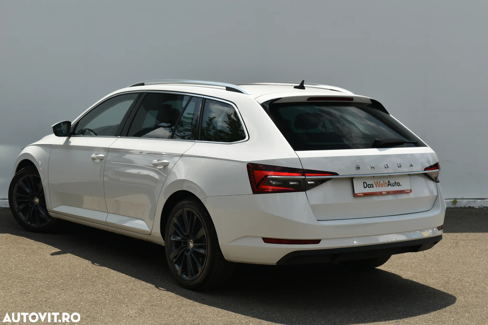 Skoda Superb Combi 1.4 TSI PHEV Style - 6