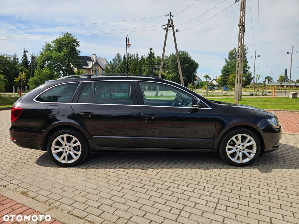 Skoda Superb 2.0 TDI Green tec DSG Elegance - 7