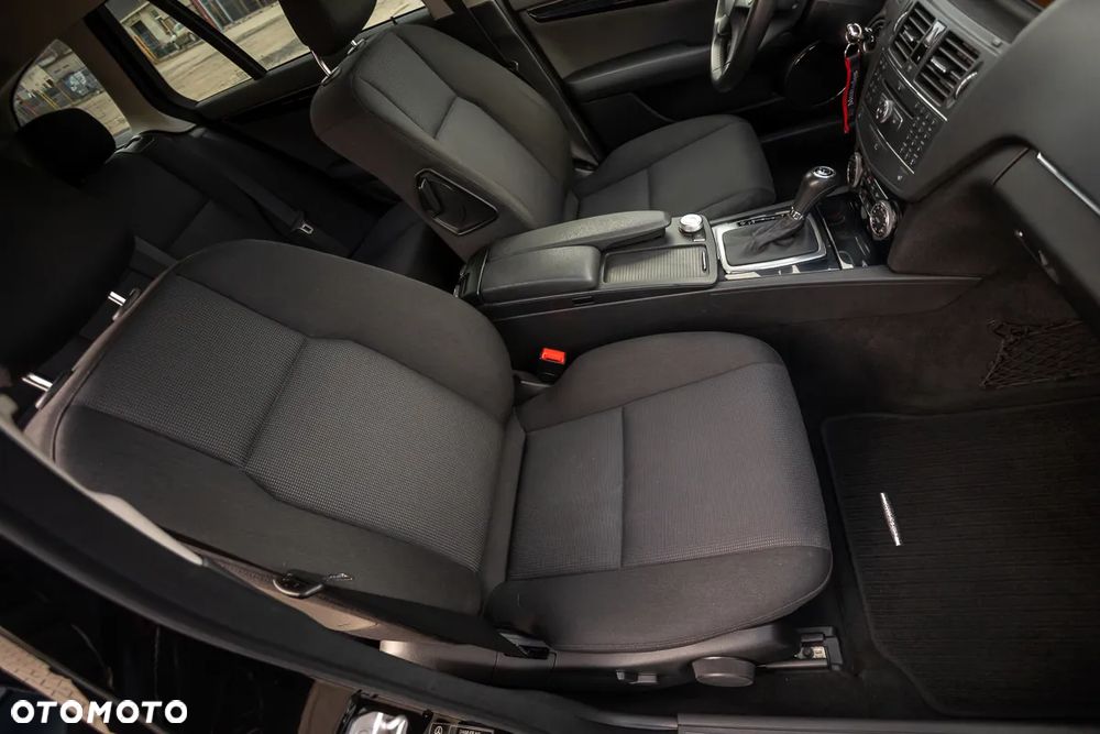 Mercedes-Benz Klasa C 200 CDI DPF Automatik Elegance - 21