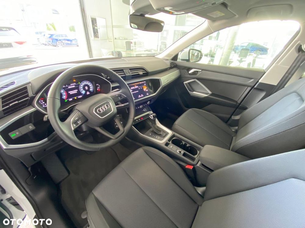 Audi Q3 35 TFSI Advanced S tronic - 9