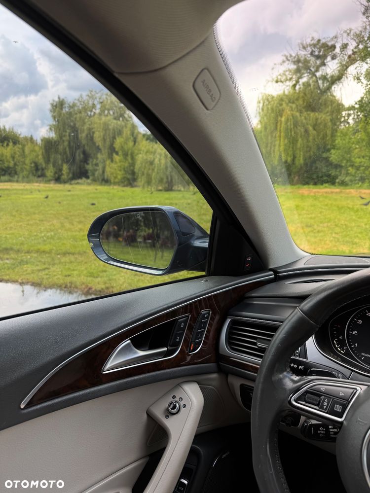 Audi A6 - 12