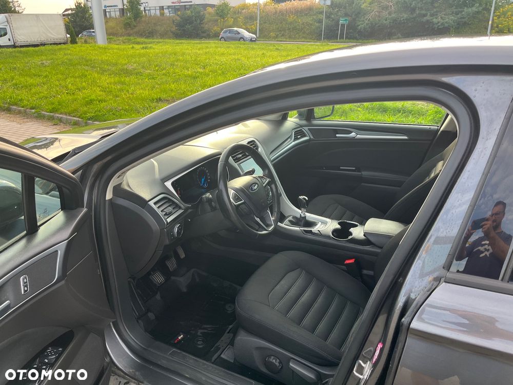 Ford Mondeo 2.0 TDCi Edition - 10