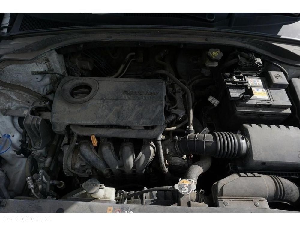 Kia Ceed - 11