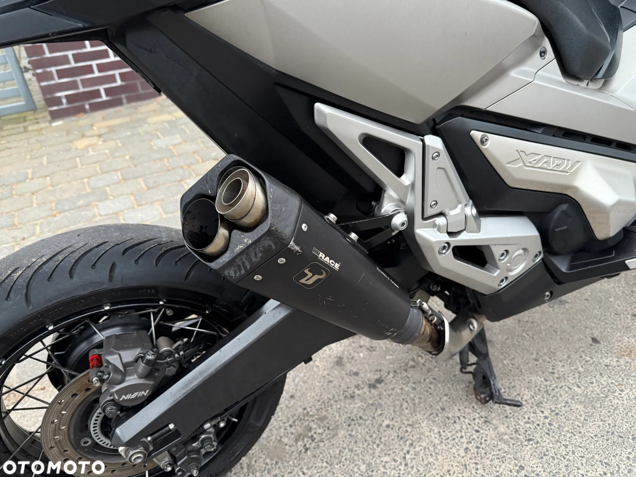 Honda X-ADV - 24