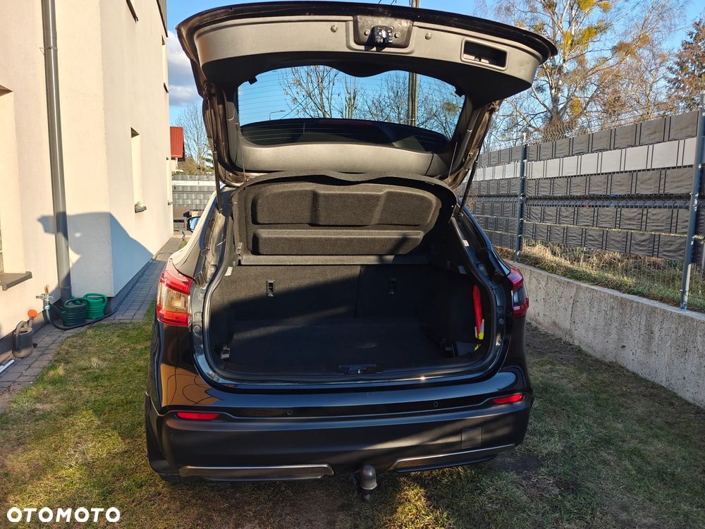 Nissan Qashqai 1.6 DIG-T Tekna - 21