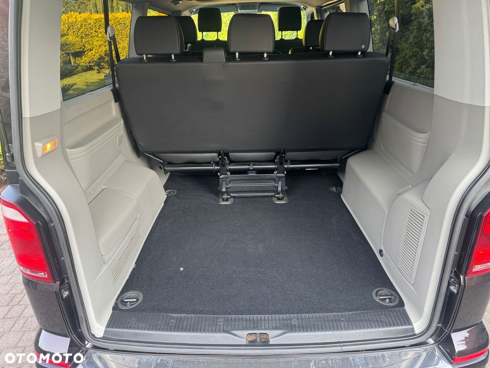 Volkswagen Caravelle 2.0 TDI L2 Highline - 21