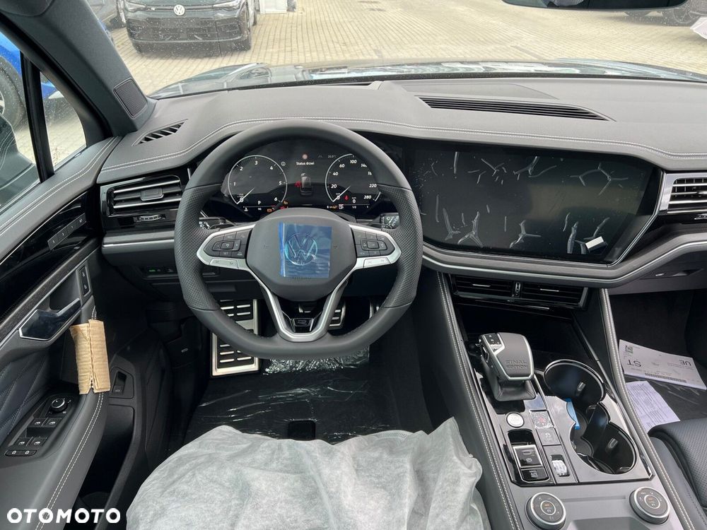 Volkswagen Touareg 3.0 V6 TDI 4Motion R-Line Final Edition - 8