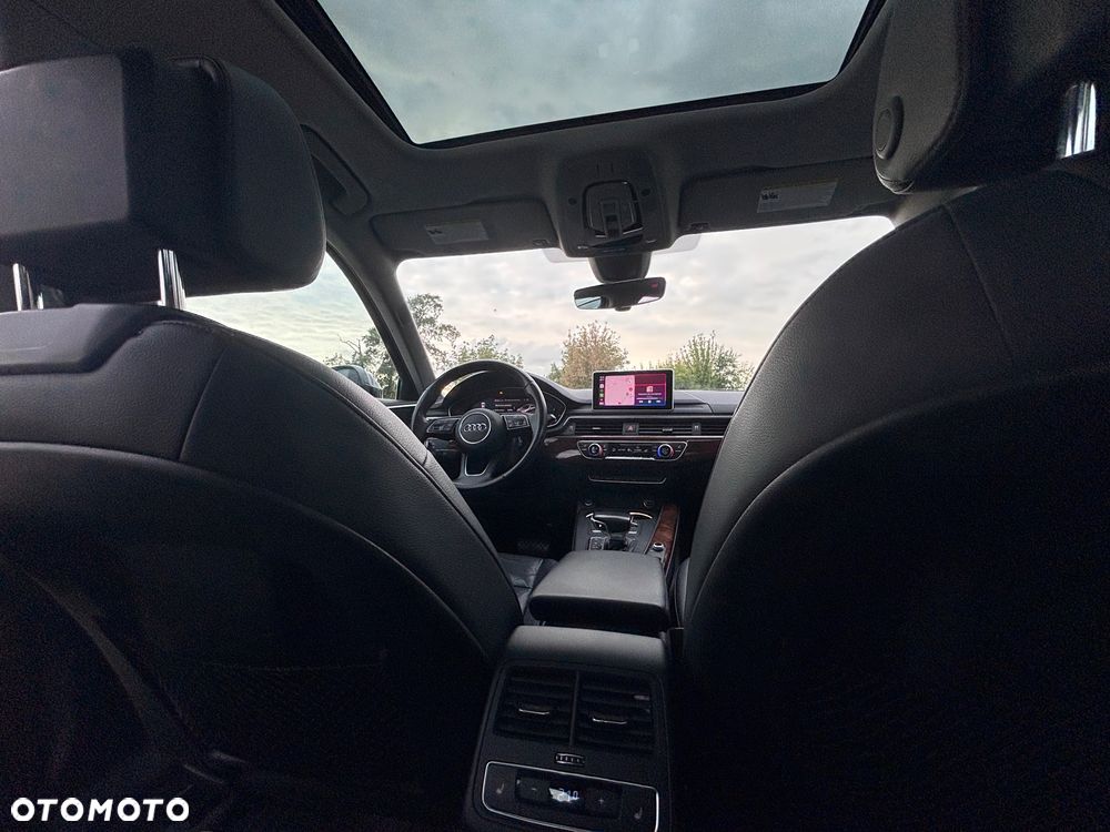 Audi A4 Limousine - 15