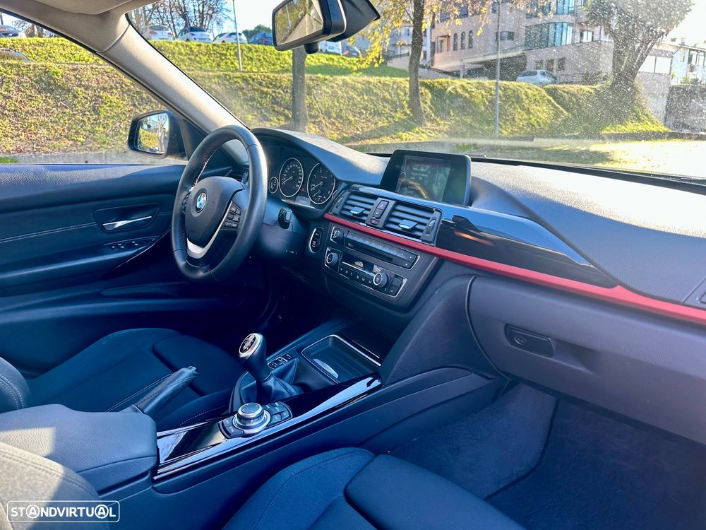 BMW 320 d EfficientDynamics Line Sport - 30