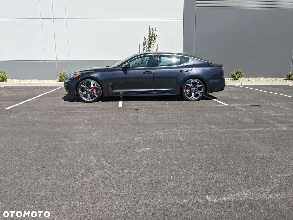 Kia Stinger 3.3 T-GDI AWD GT - 25