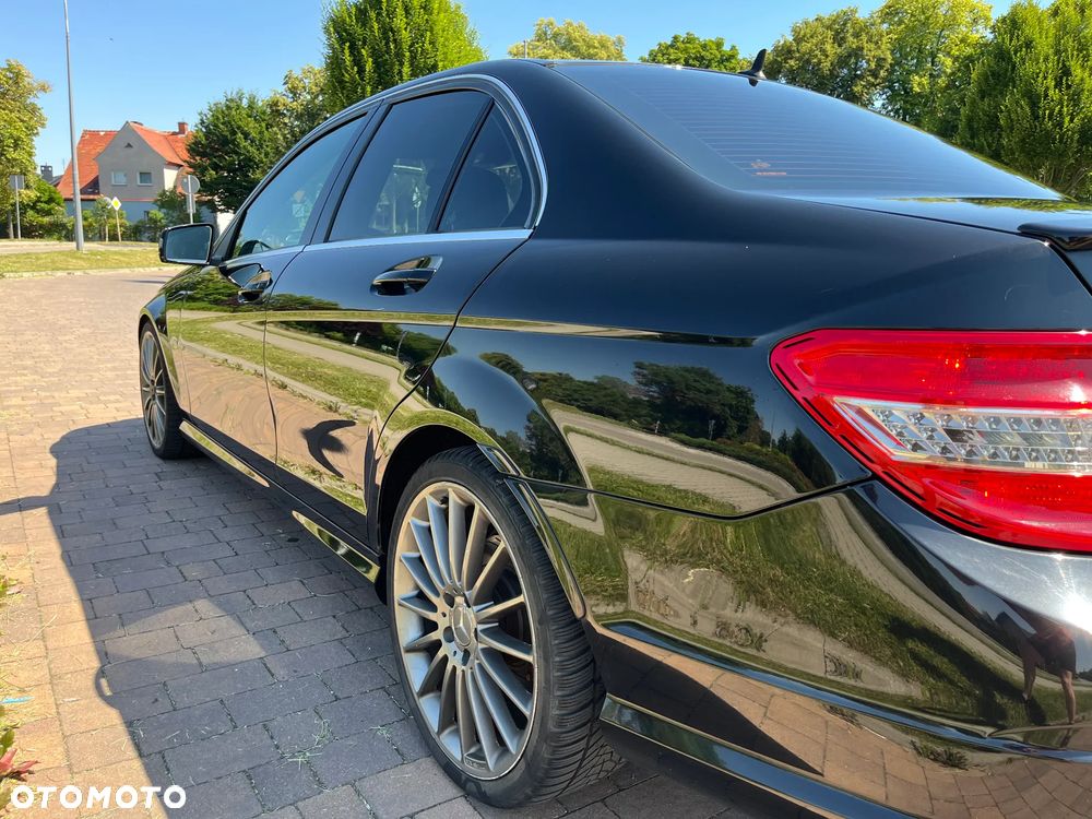 Mercedes-Benz Klasa C 280 Avantgarde 4-Matic - 11