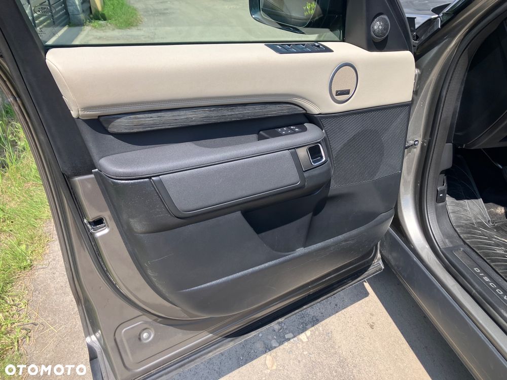 Land Rover Discovery 3.0 Sd6 HSE Luxury - 15
