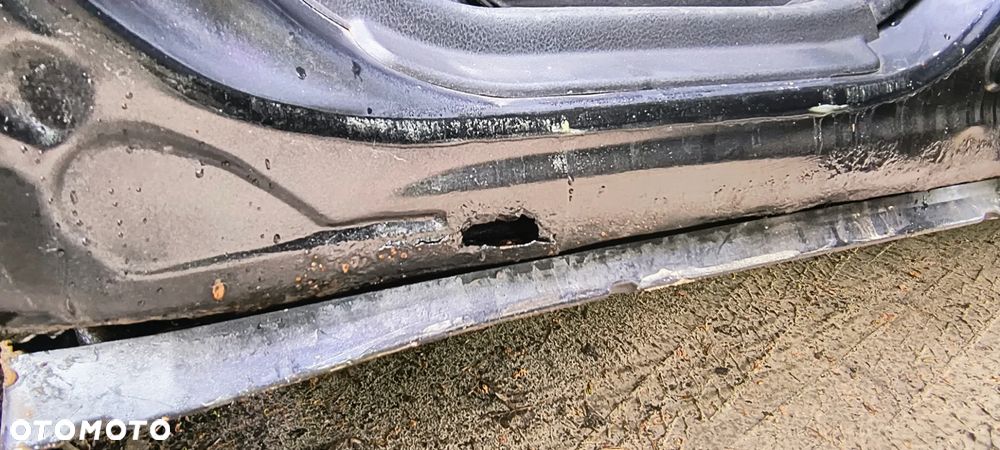 Suzuki Grand Vitara 1.9 DDiS - 13