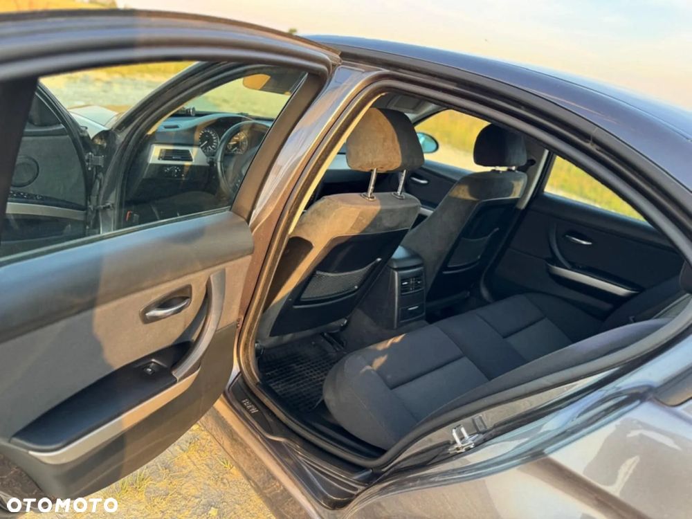 BMW Seria 3 - 26