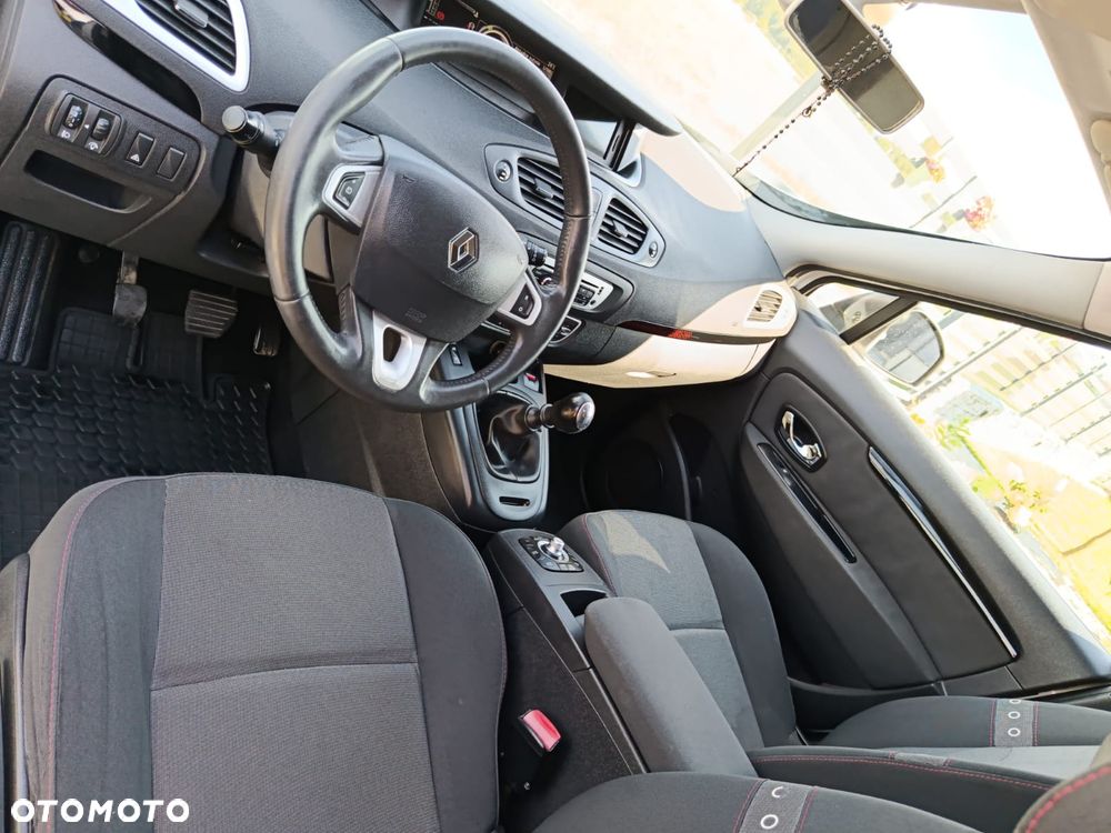 Renault Scenic 1.5 dCi Dynamique - 19
