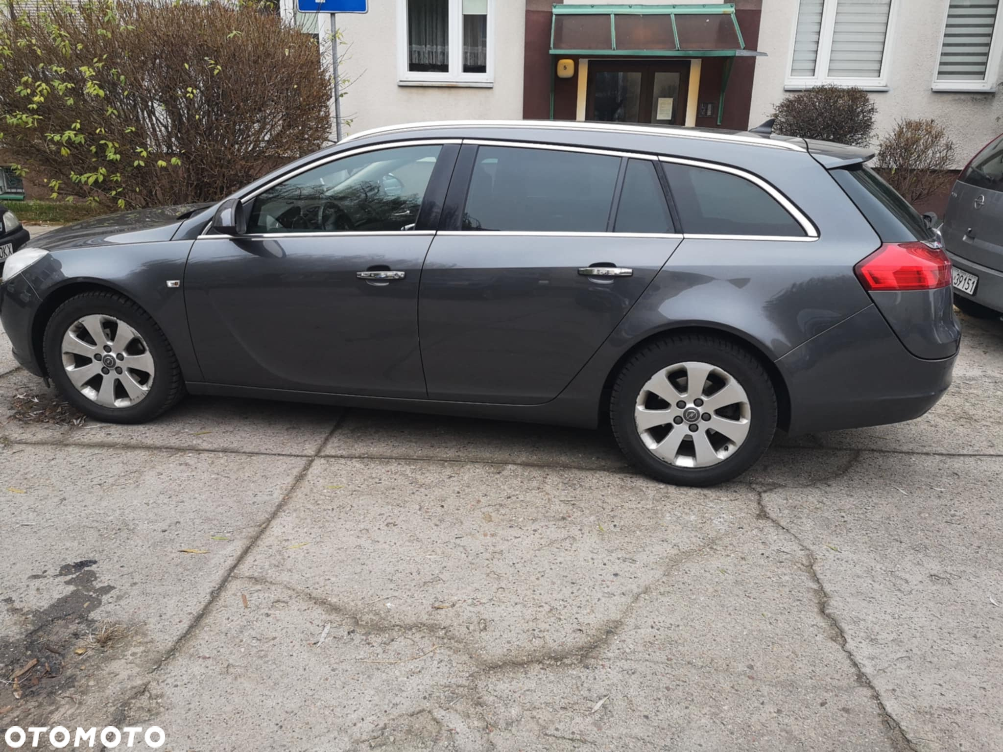 Opel Insignia 2.0 CDTI Cosmo ecoFLEX - 2