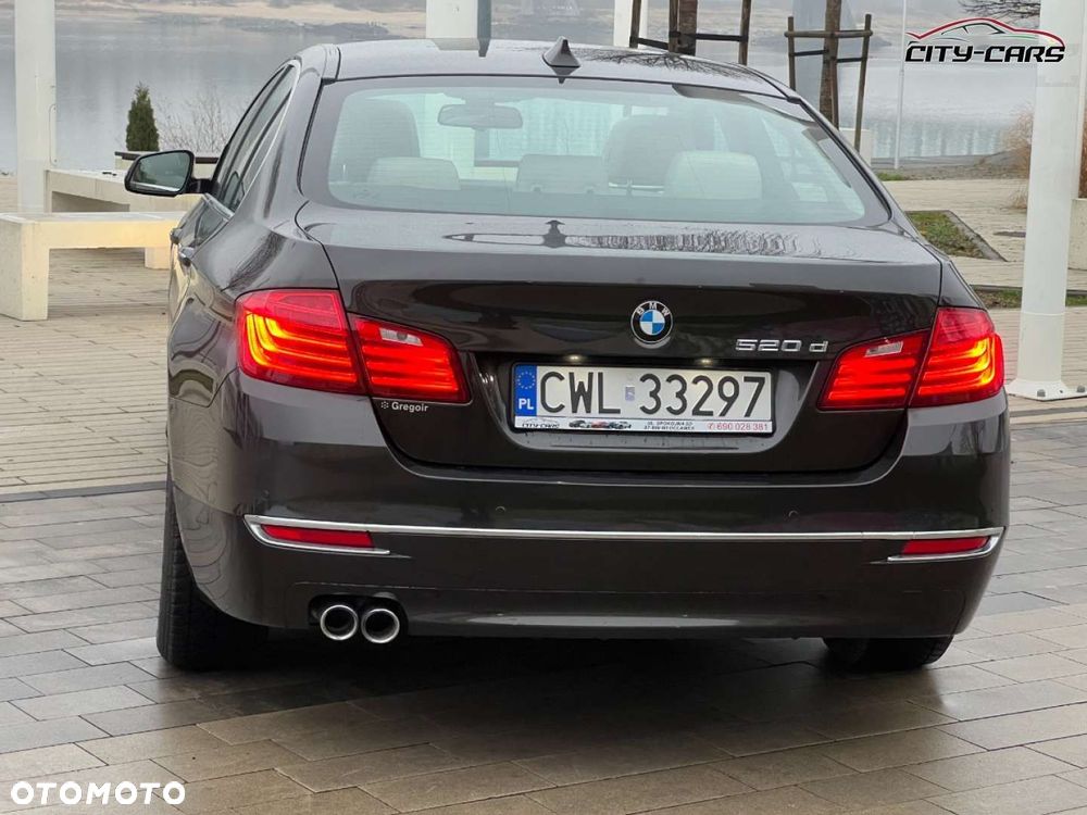 BMW Seria 5 - 36