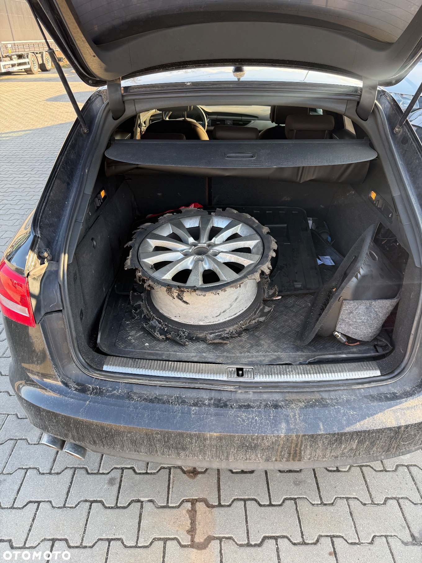 Audi A6 Avant 2.0 TDI Ultra S tronic - 9