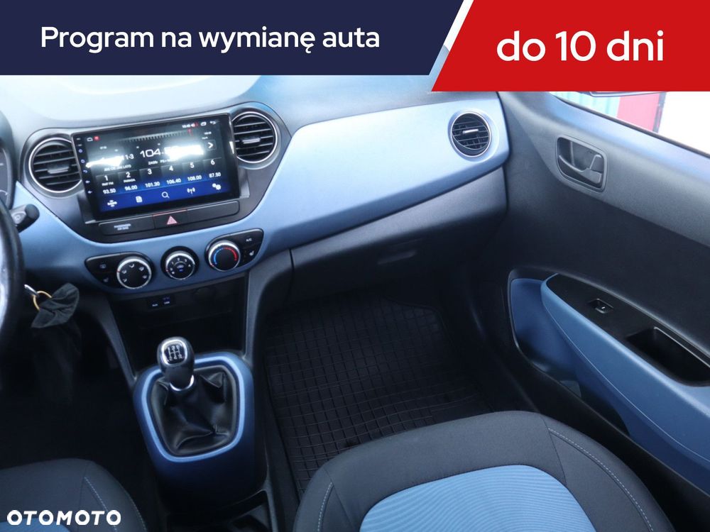 Hyundai i10 - 10