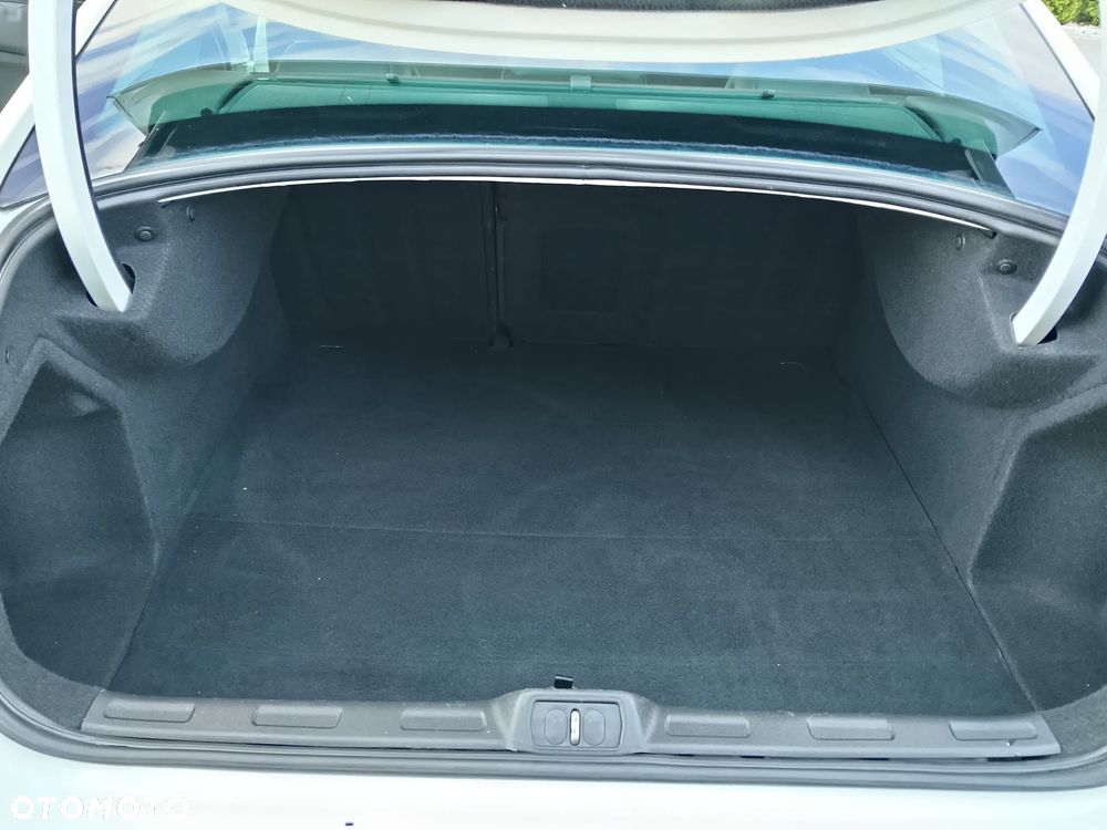 Citroën C5 2.0i 16V Exclusive - 11