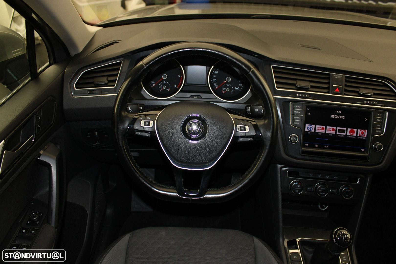 VW Tiguan 2.0 TDI Confortline - 9