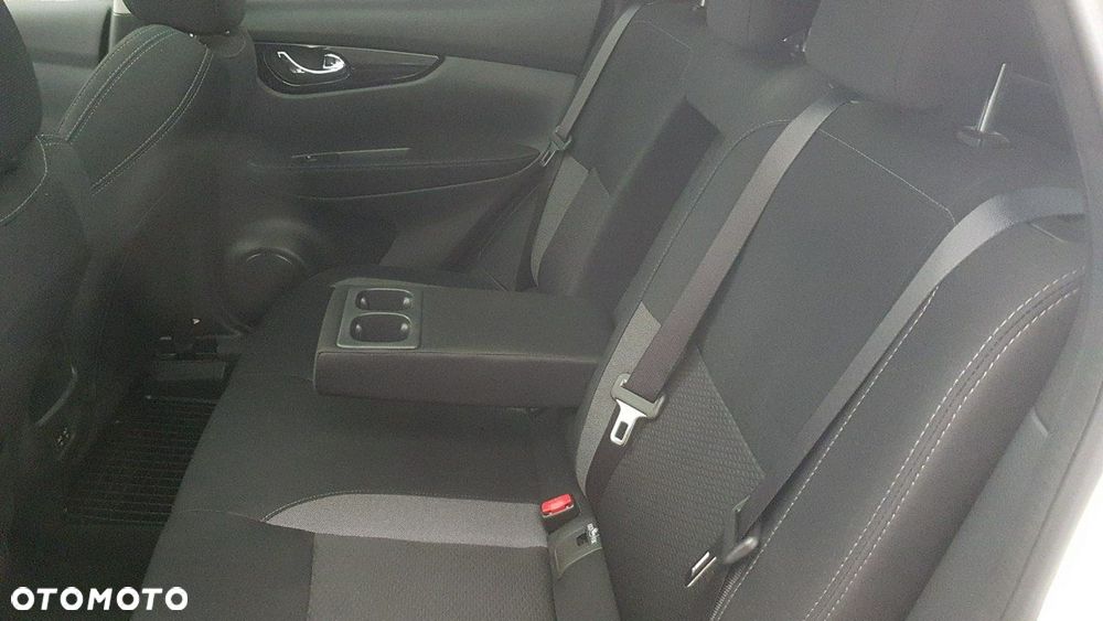 Nissan Qashqai - 22