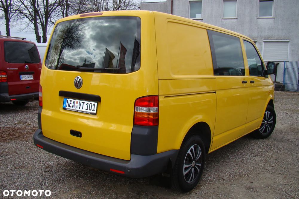 Volkswagen Transporter - 5