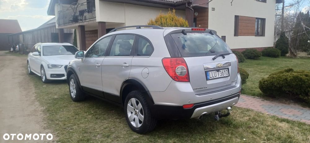 Chevrolet Captiva 2.0 d LS - 14