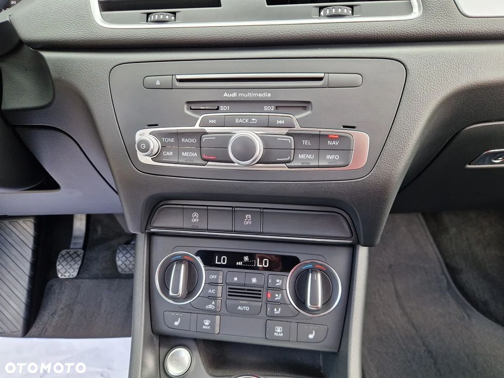 Audi Q3 1.4 TFSI Edycja Specjalna - 30