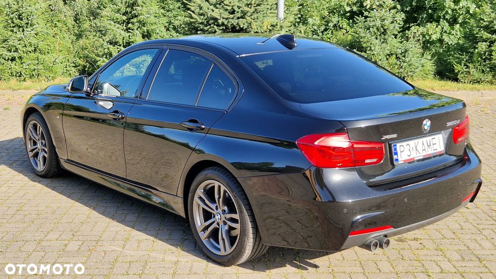 BMW Seria 3 320d - 12