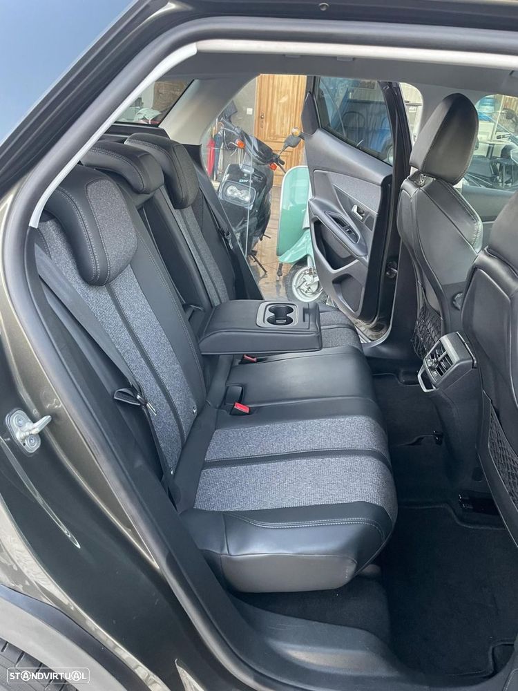 Peugeot 3008 1.2 PureTech Allure - 7