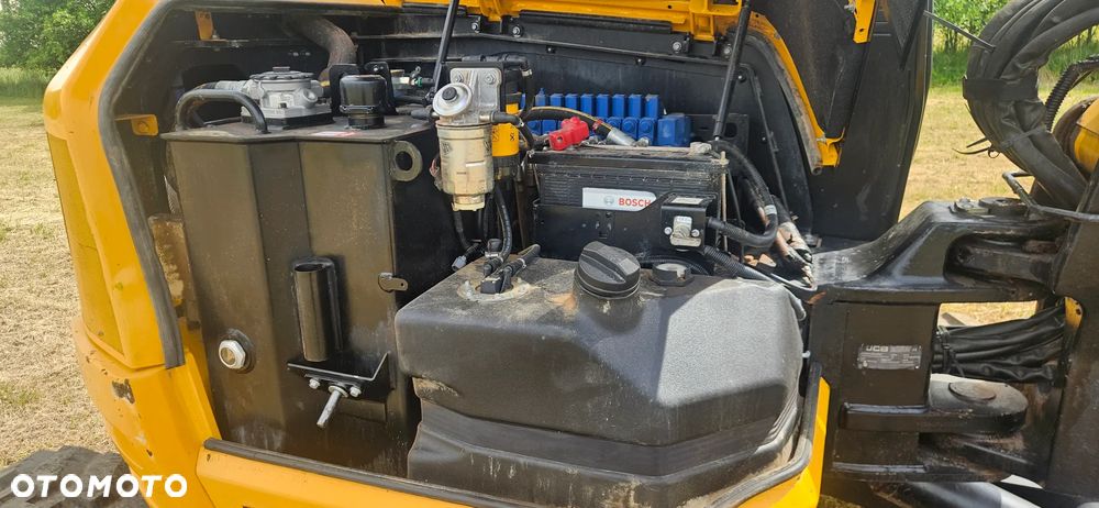 JCB 85Z-2 - 11