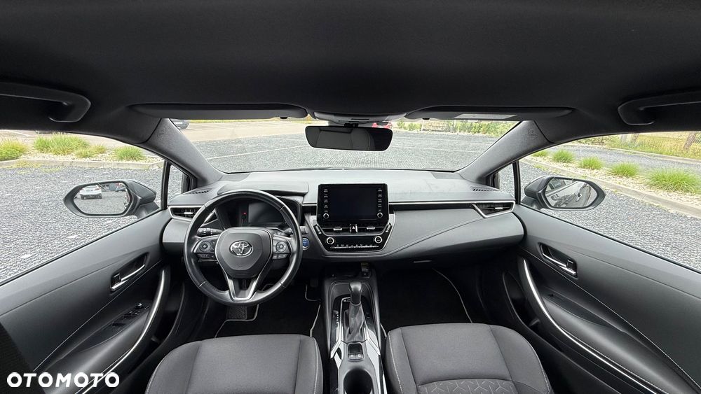 Toyota Corolla - 16