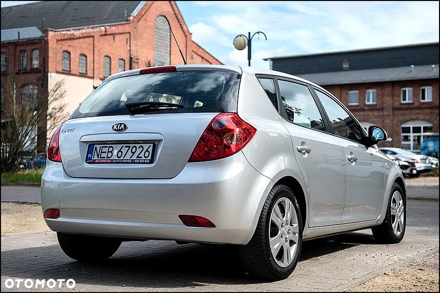 Kia Ceed 2.0 CVVT EX - 9