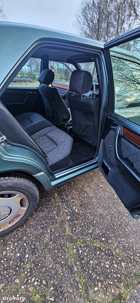 Mercedes-Benz W124 (1984-1993) - 20