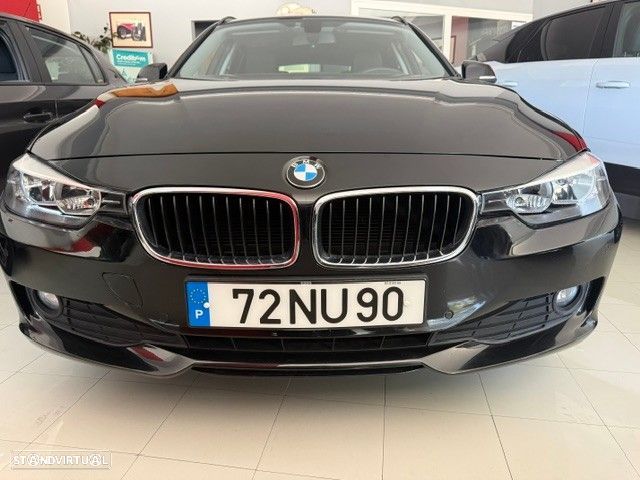 BMW 318 d Line Luxury — fotografia 5