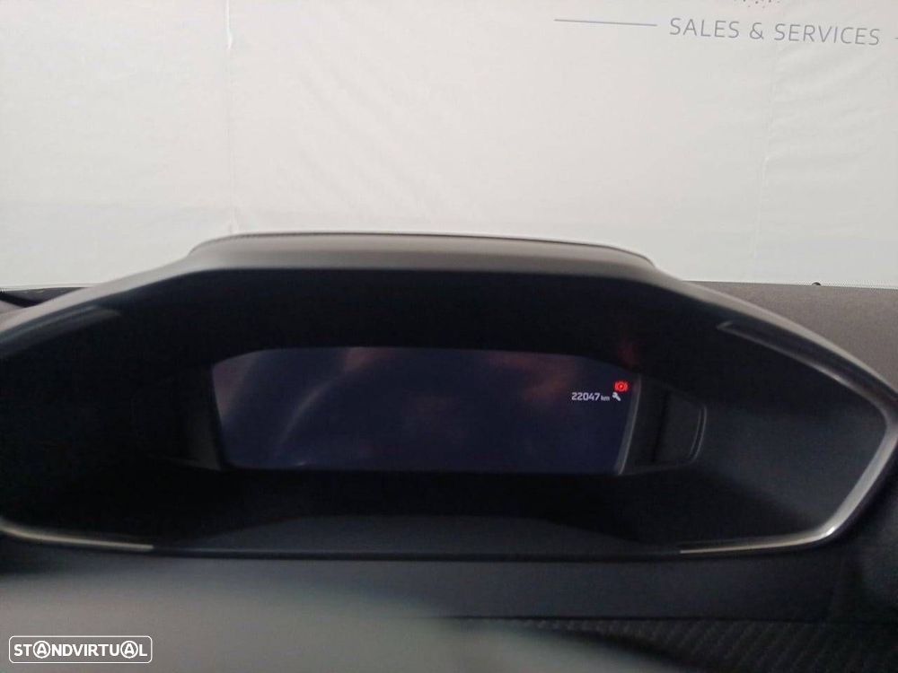 Peugeot 2008 1.2 Hybrid Allure e-DCS6 - 13