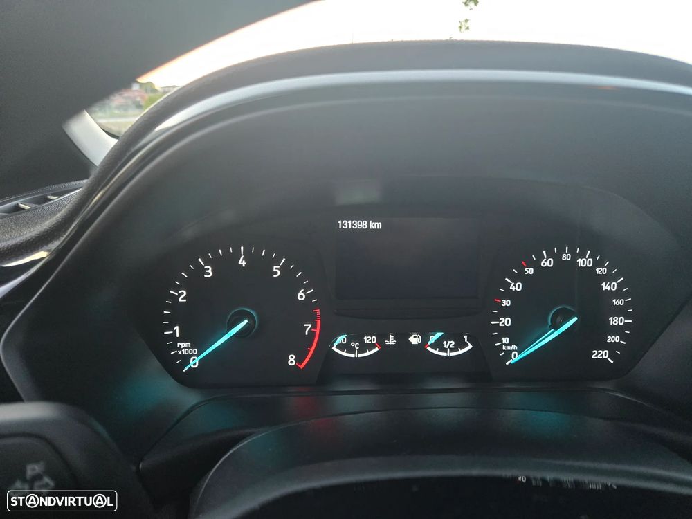 Ford Fiesta 1.1 TITANIUM - 25