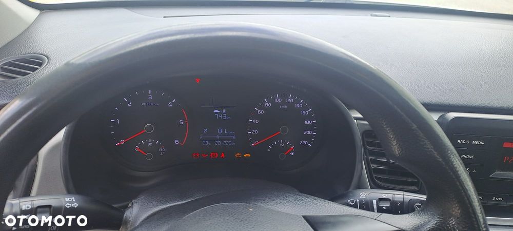 Kia Rio 1.4 crdi M - 5