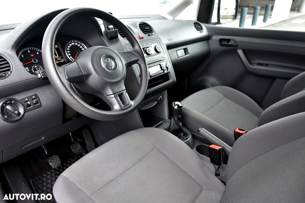 Volkswagen Caddy - 10