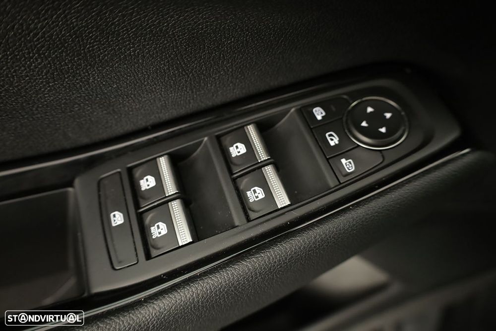 Renault Austral 1.2 E-Tech Iconic - 20