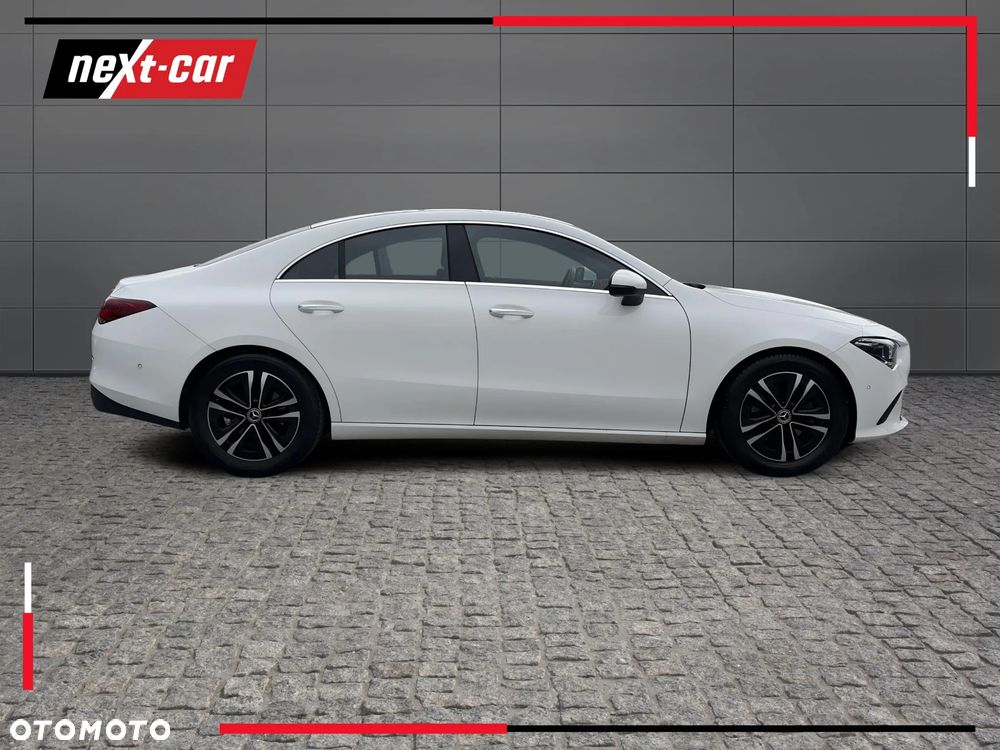 Mercedes-Benz CLA 200 Progressive 7G-DCT - 7